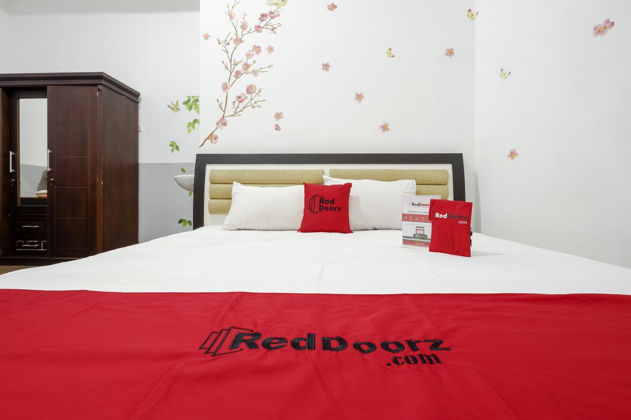 Reddoorz @ Prambanan Timur Raya Semarang Eksteriør billede
